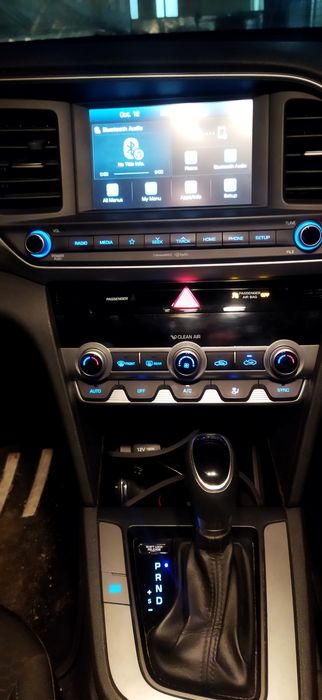 Hyundai elantra 2020