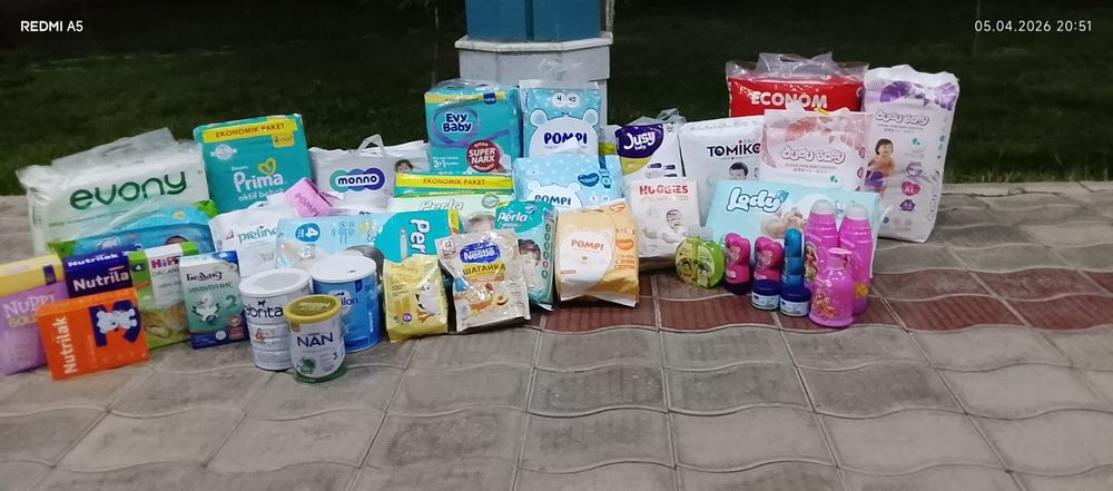 Keng assortimentdagi pampers , smes va kashalar