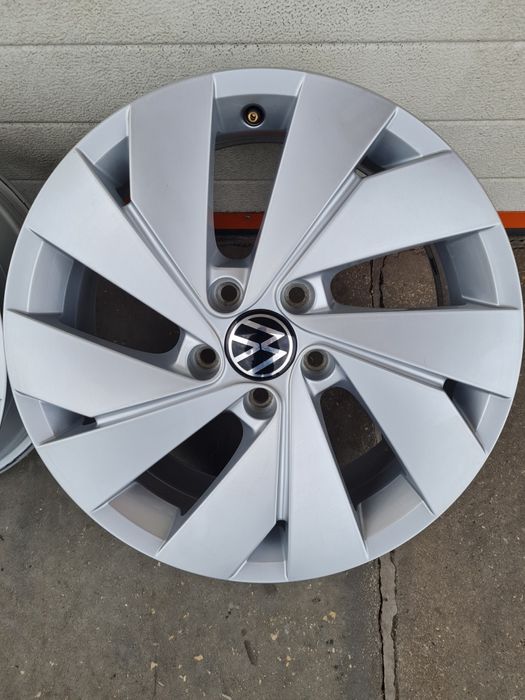 Оригинални джанти за ФОЛСВАГЕН VW SEAT SKODA R17 5x112 ET46 6.5J