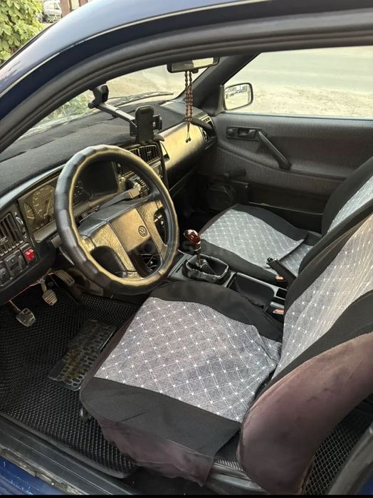 Volkswagen Passat, 1990год