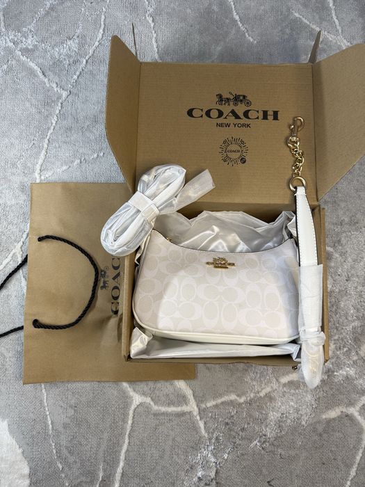 Vand geanta femei coach Coach Teri Shoulder Bag in Signature Canvas