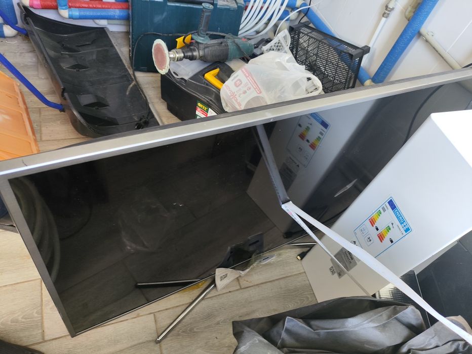 Смарт тв самсунг ue55js7200 на запчасти
