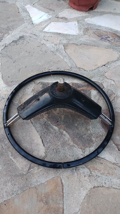 Volan de colecția  Dacia 1300