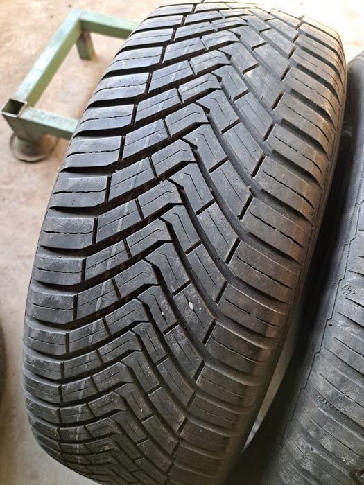 2 anvelope Allseasons 205 55 r16 Continental