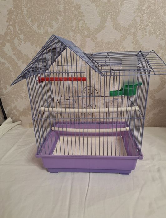 Продаю клетку для попугая