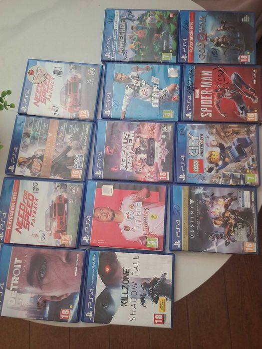 Casete ps4 Galati