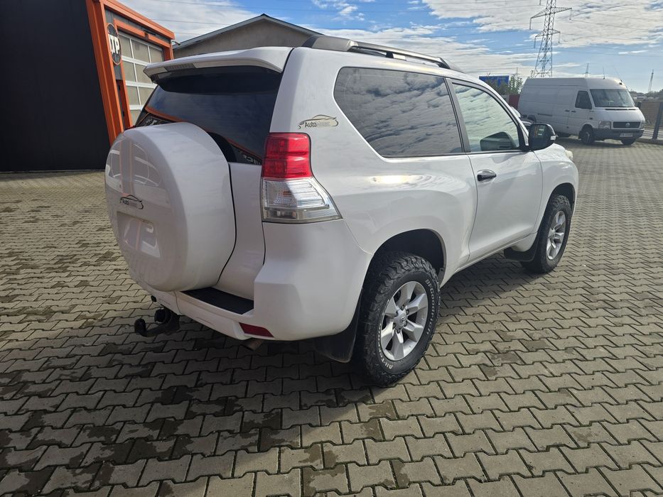TOYOTA Land Cruiser 2012 — imagine 3