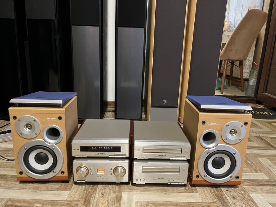 Linie Technics +boxe Technics HD-550 perfect functionala