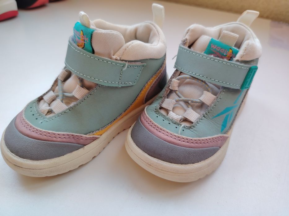 Кецове Reebok 22 v номер