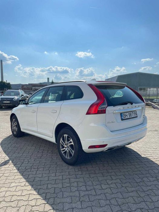Volvo XC 60 / 2014 / Motorizare 2.4 / 181 cp / 4X4