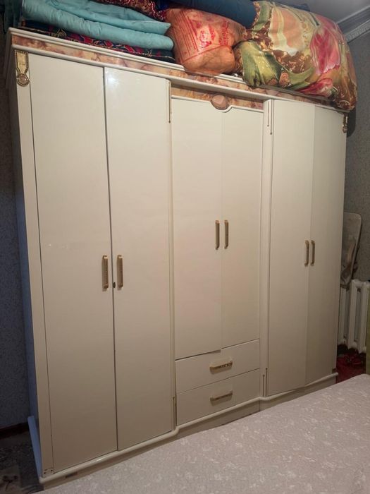 Спальная гарнитура