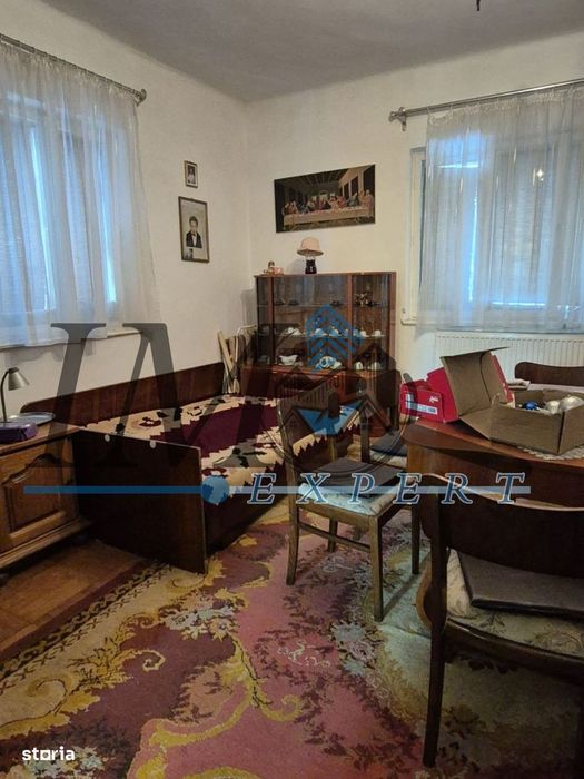Casa ,curte și gradina.Teren cu 2700 mp.