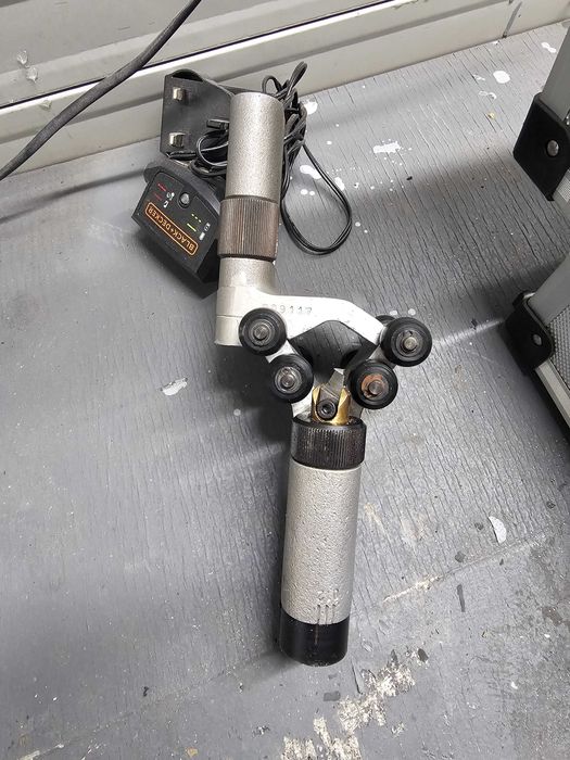 Белячка за високо волтови кабели