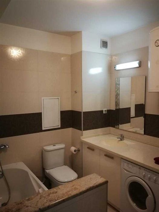 Дава се под наем Тристаен апартамент в Бургас, Възраждане - 80 кв.м за 306 € - Снимка #6