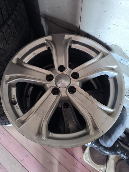 Продам диски д 16 , разболтовка 5*100