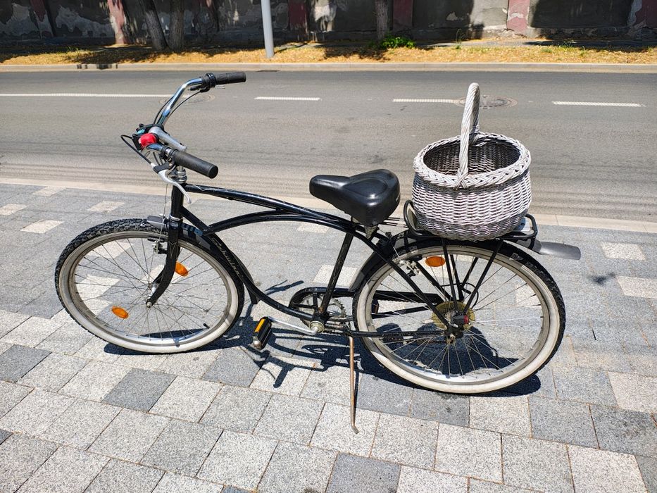 Mă vinde, mă vrei tu?