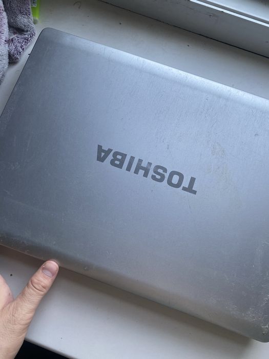 Ноутбуки Acer и Toshiba