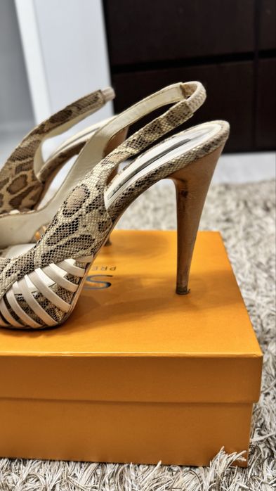 Босоножки и клатч