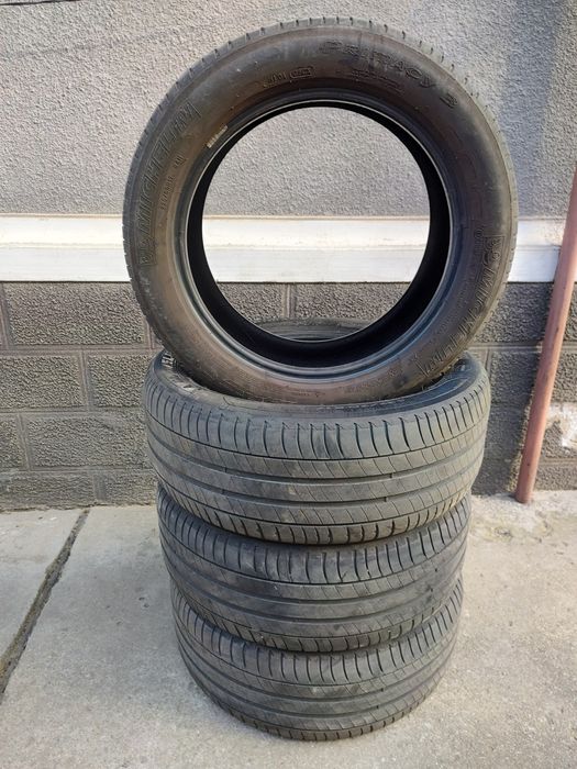 Vând Set Cauciucuri 225/50/17 Vara Michelin Import recent Germania