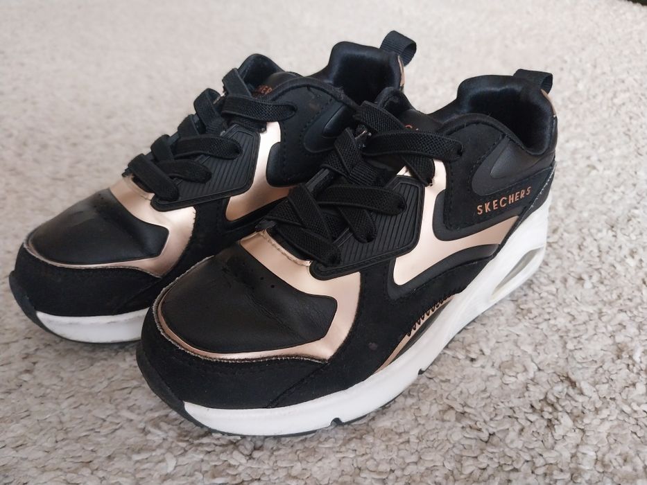 Маратонки Skechers