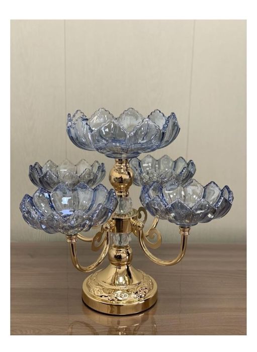 Продам вазу новую