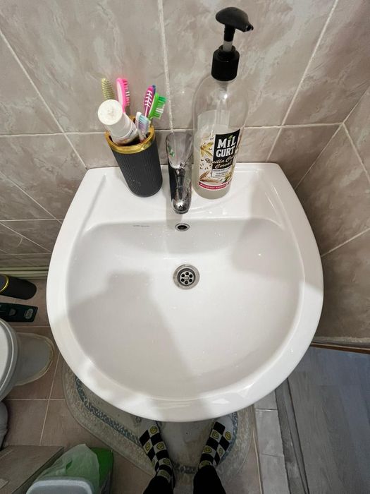 Раковина Б/У в хорошем состоянии