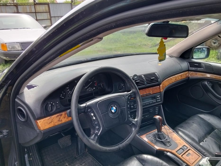 Продам бмв 528.  Рестайлинг