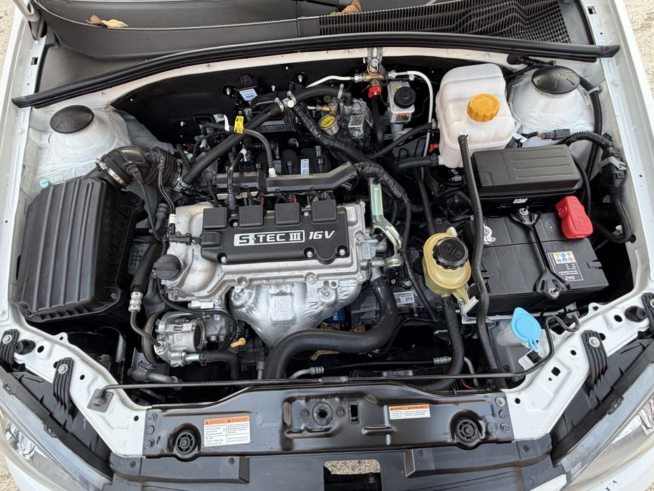 Chevrolet Jentra 3-P Style Metan Yumshoq balon