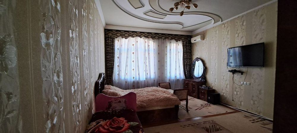 Uy uchaska dom hovli Sergile uzgarish