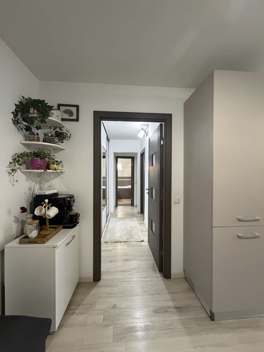 Apartament cu 3 camere, zona centrala
