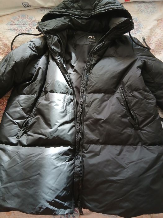 Продам пуховики,куртки