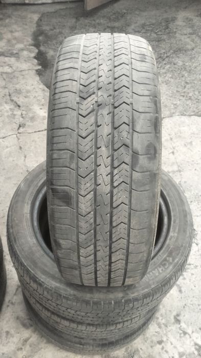 Продам шины комплект