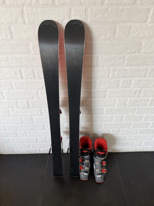 Детски ски ATOMIC J2 и детски ски обувки Nordica и щеки Leki