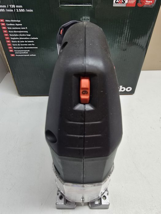 Акумулаторен прободен трион Metabo STB 18 L 90