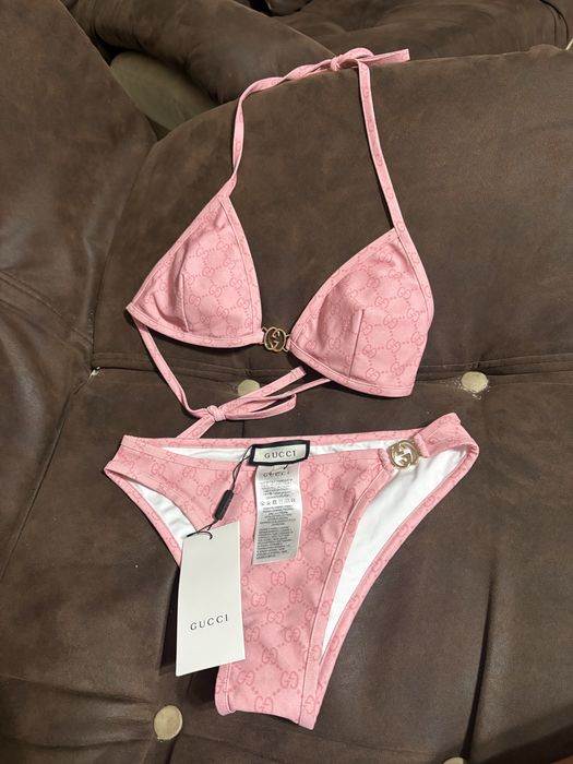 Costum de baie Gucci roz