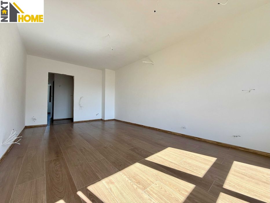 Продава се Тристаен апартамент в Пловдив, Кършияка - 88 кв.м за 1887 €/кв.м - Снимка #1