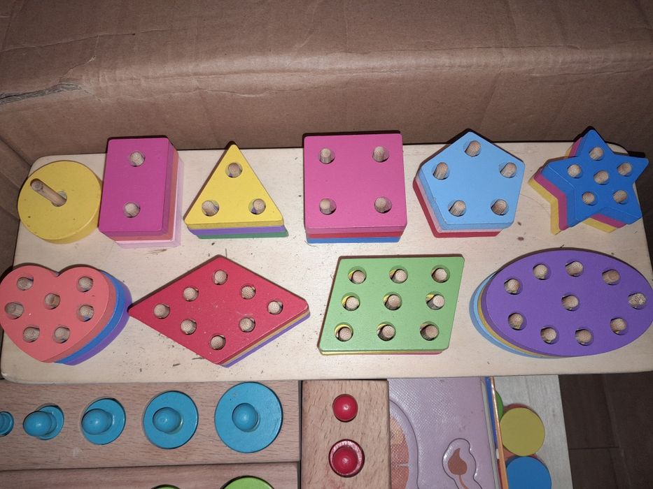 Развивающие игрушки