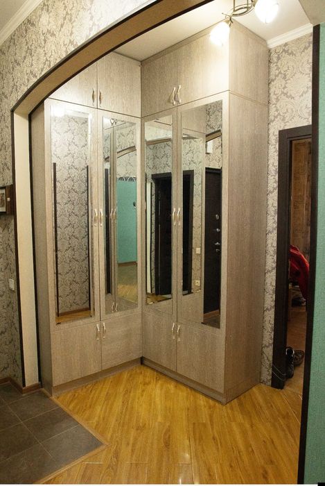 Yunusobod 15 kvartal Orentir Baraka market 5/2/5 uy ipotekaga sotiladi