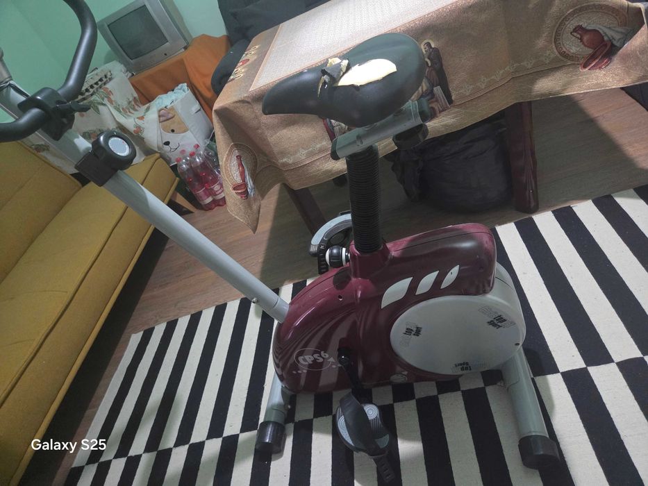 Bicicleta de camera de fitness