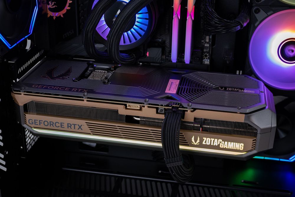 Zotac GeForce RTX 5080 AMP Extreme Infinity