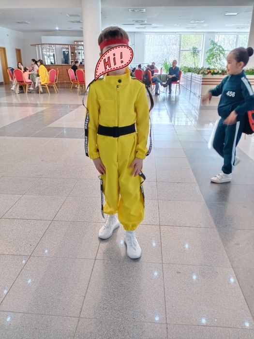 костюмна тематическую вечеринку или танцы