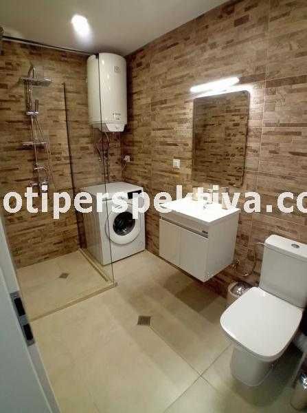 Продава се Тристаен апартамент в Пловдив, Кючук Париж - 75 кв.м за 2240 €/кв.м - Снимка #15