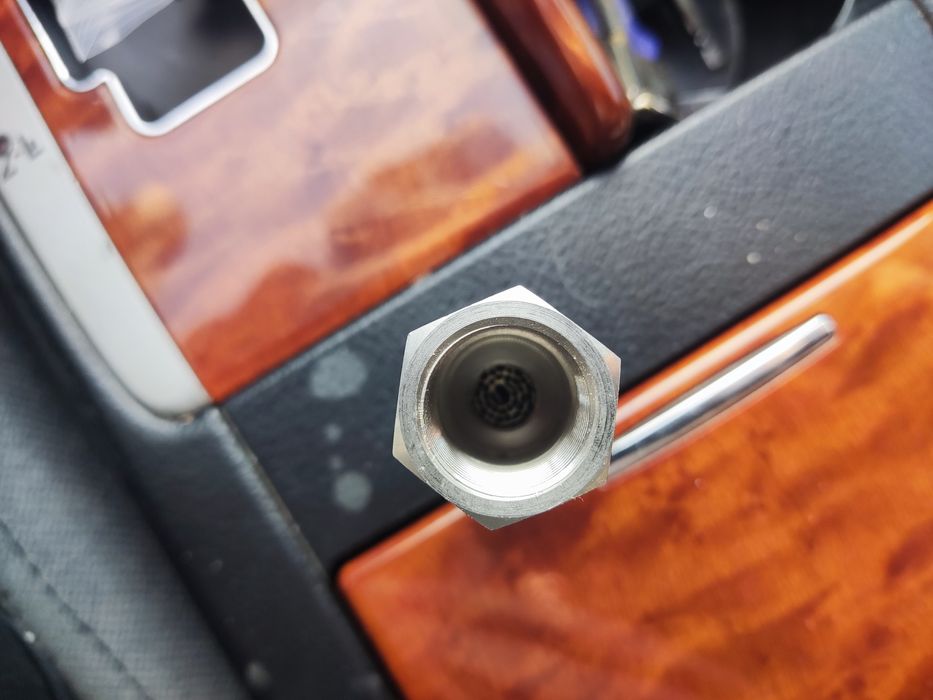 Горит чек поставь обманку