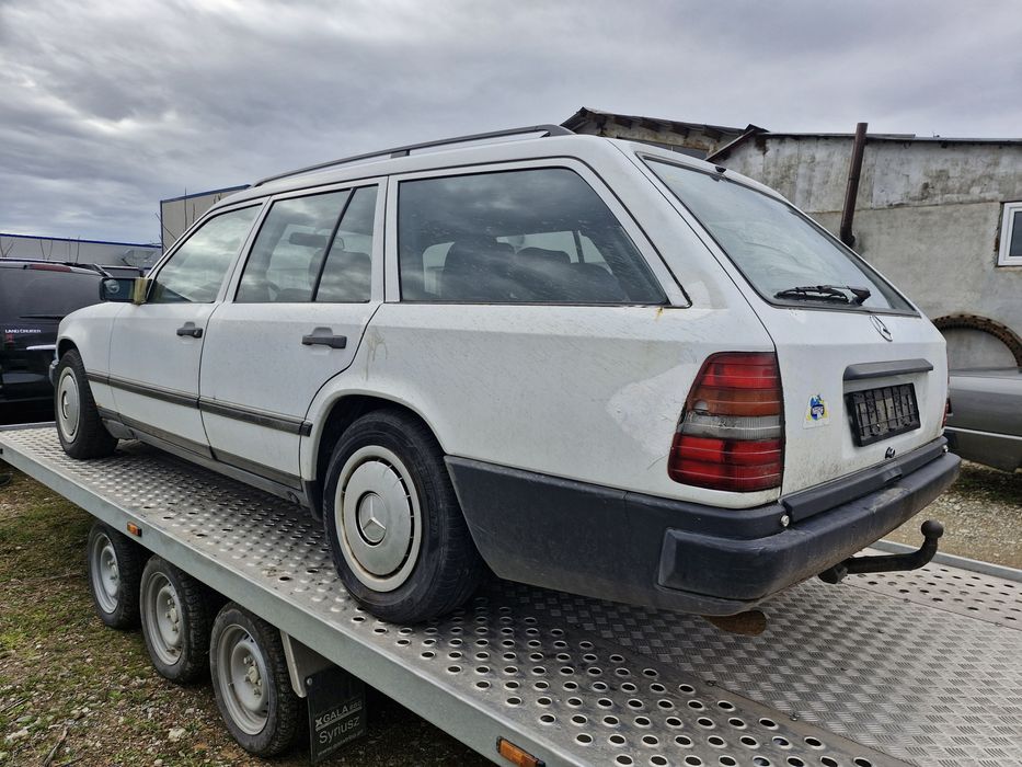 Мерцедес 124 2.0 карбуратор НА ЧАСТИ