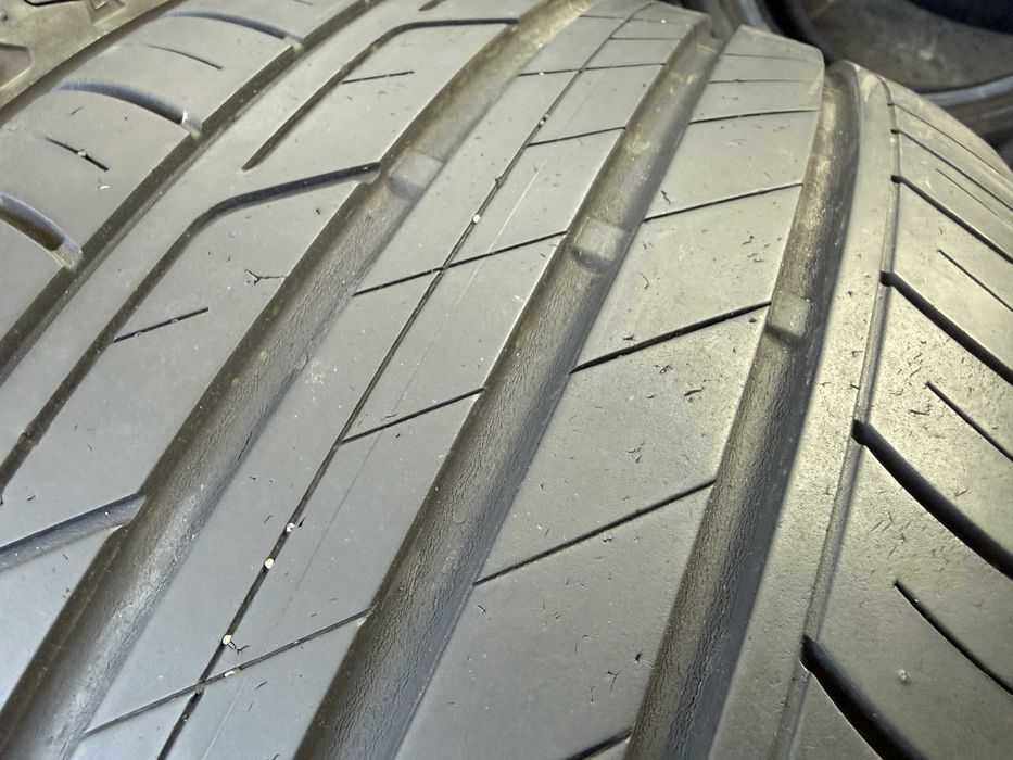 2x Anvelope Vara 225/45 r17 - Bridgestone Turanza T001