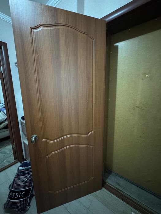 Продам межкомнатные двери