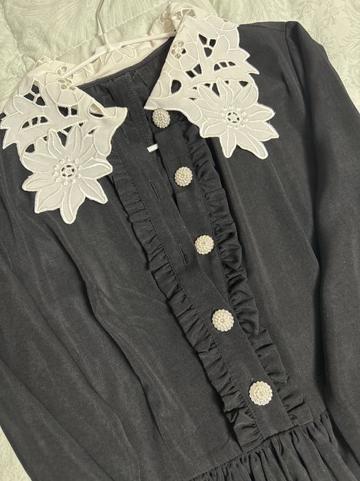 Продам красивое, черное платье