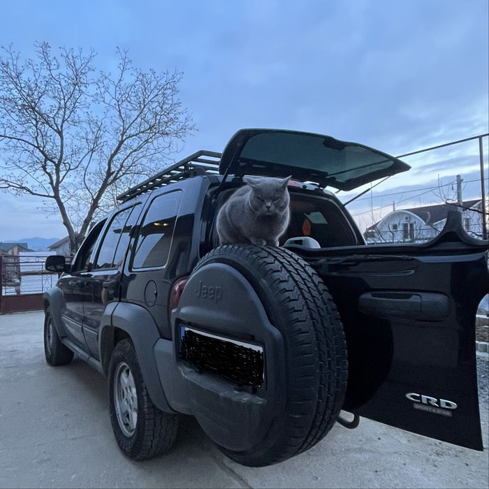 Vând Jeep Cherokee KJ 2006 – 2.8 CRD – Cutie automată