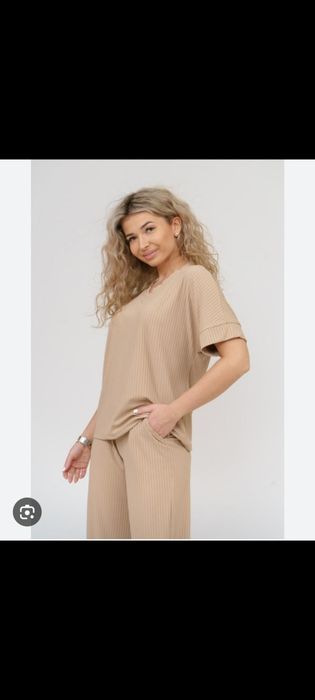 Продам женские вещи