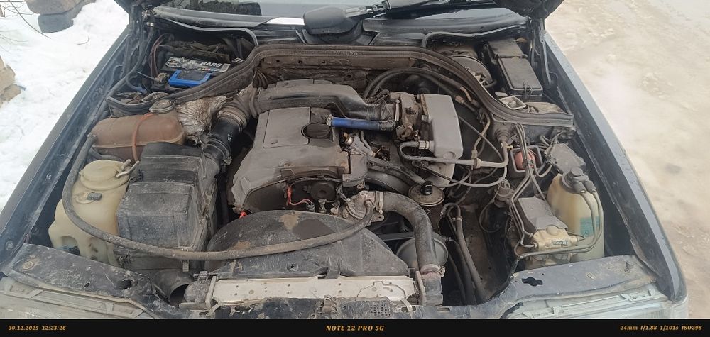 Продам. Mercedes Benz W124